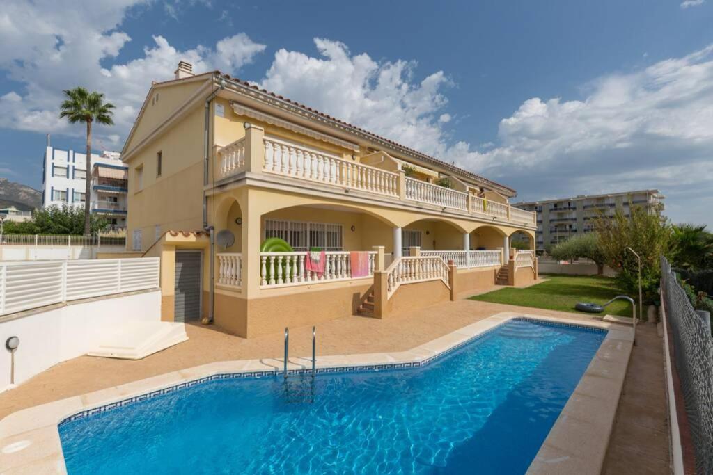 La Rapita - Apartamento De Dos Dormitorios Con Piscina Comunitaria Альканар Экстерьер фото
