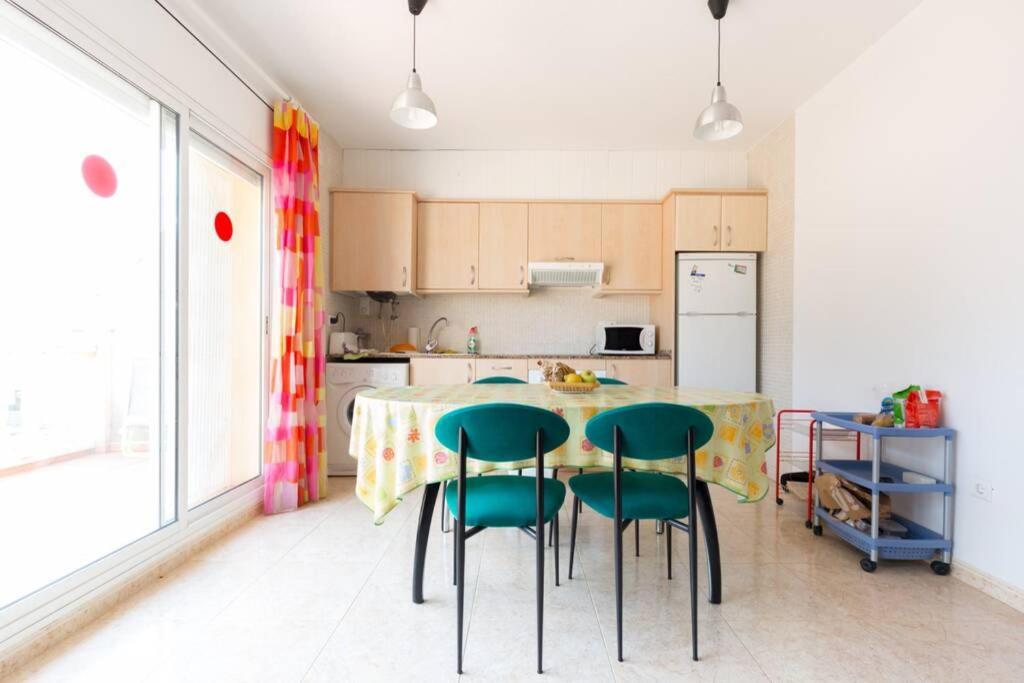 La Rapita - Apartamento De Dos Dormitorios Con Piscina Comunitaria Альканар Экстерьер фото